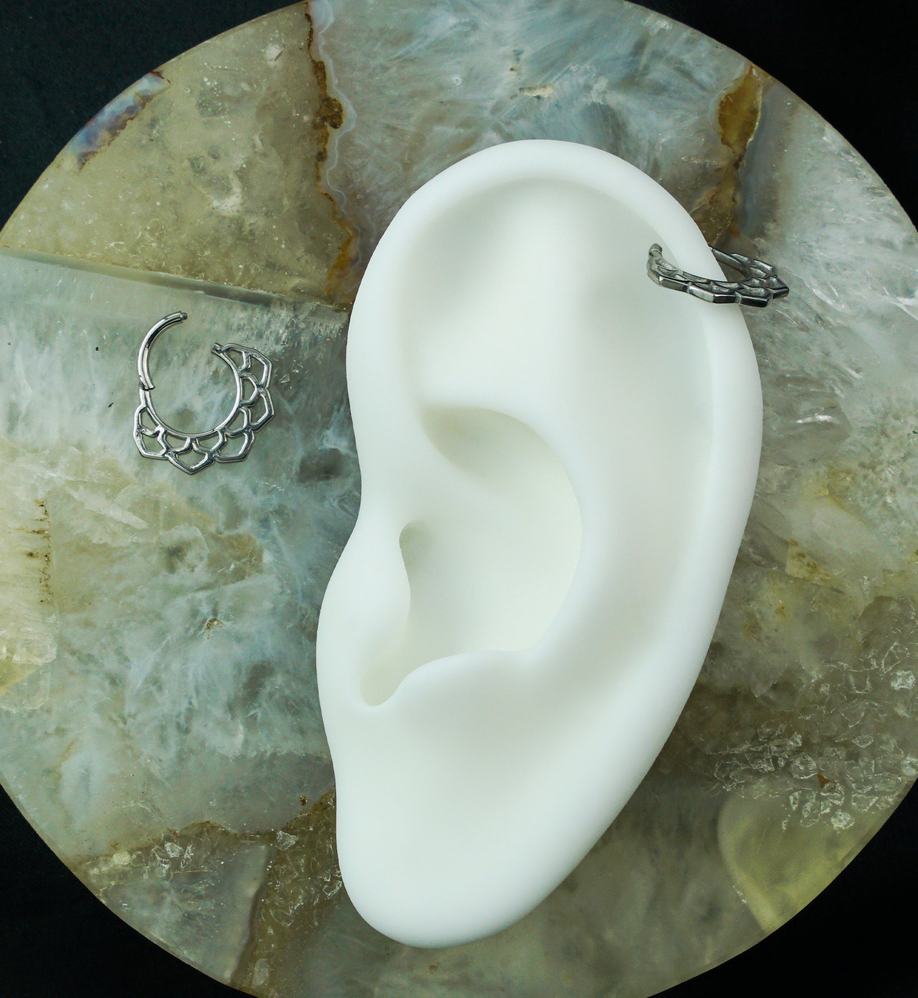 Lattice Lotus Flower Stainless Steel Hinged Segment Ring