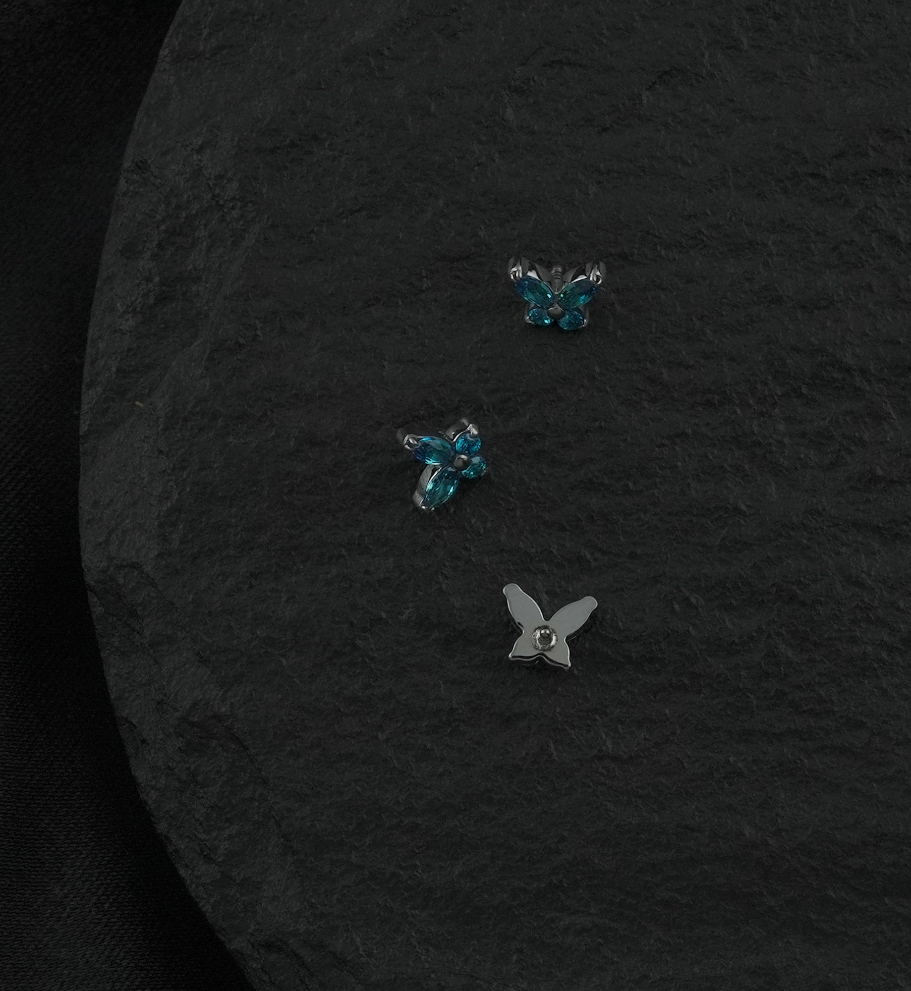 Mini Butterfly Blue Topaz CZ Titanium Internally Threaded Top