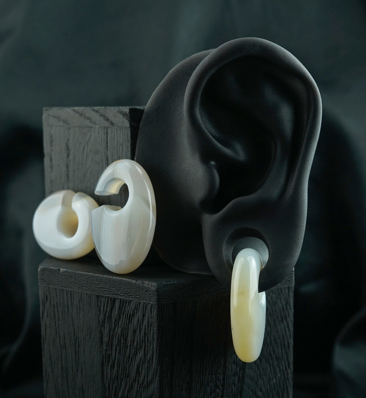 Ovaloid Agate Stone Ear Weights