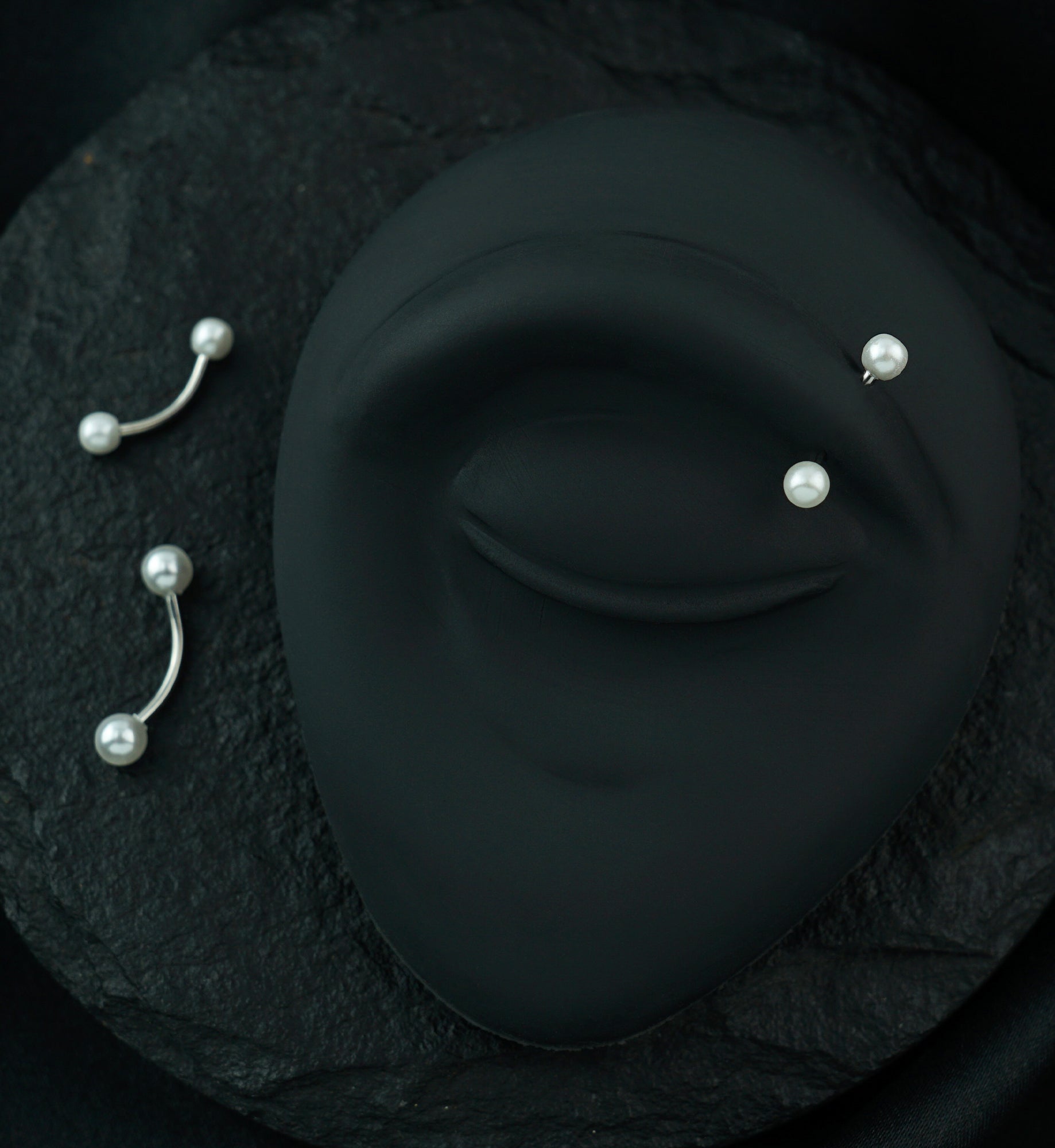 Pearl Top Curved Barbell