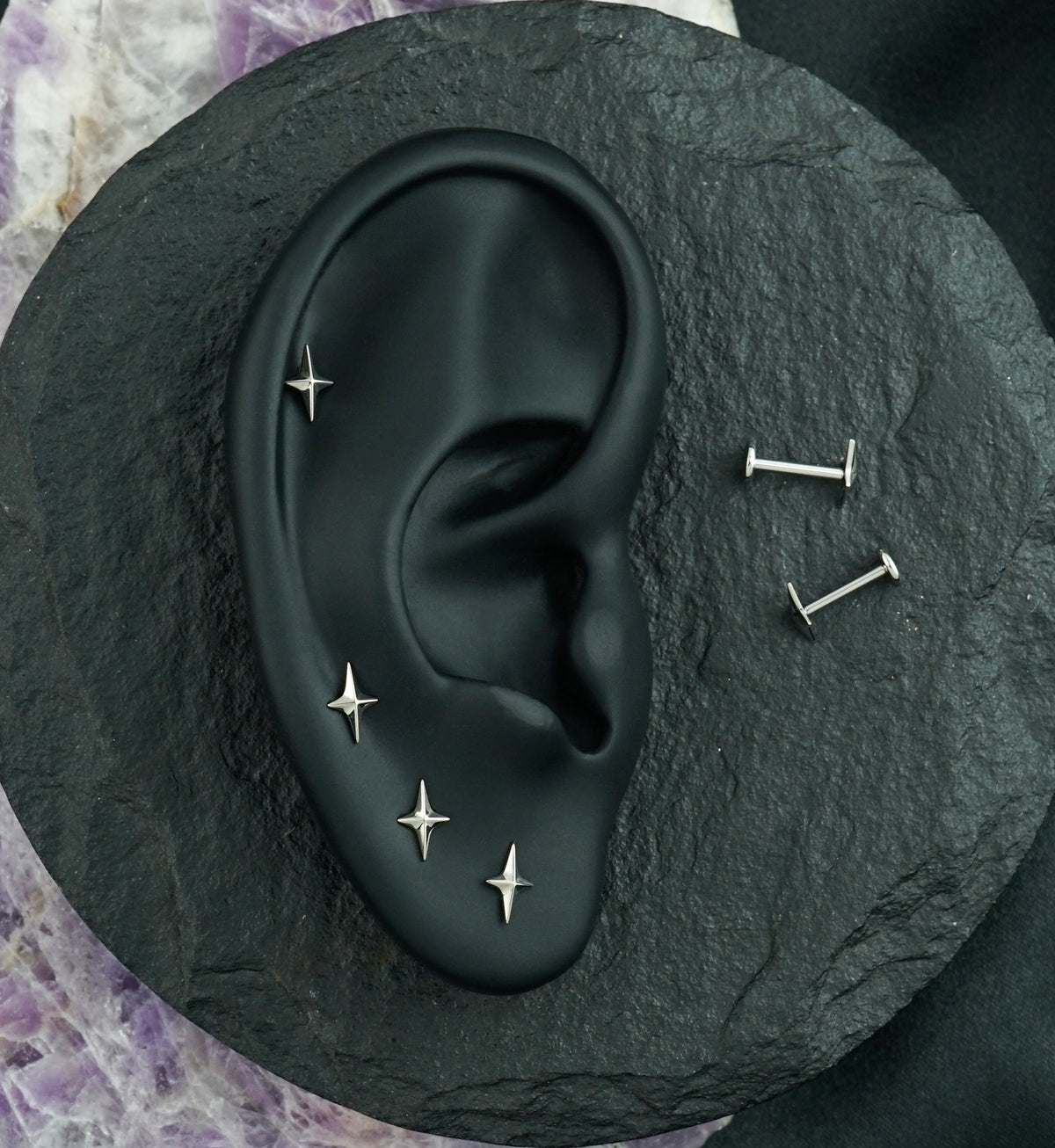 Polaris Titanium Threadless Labret