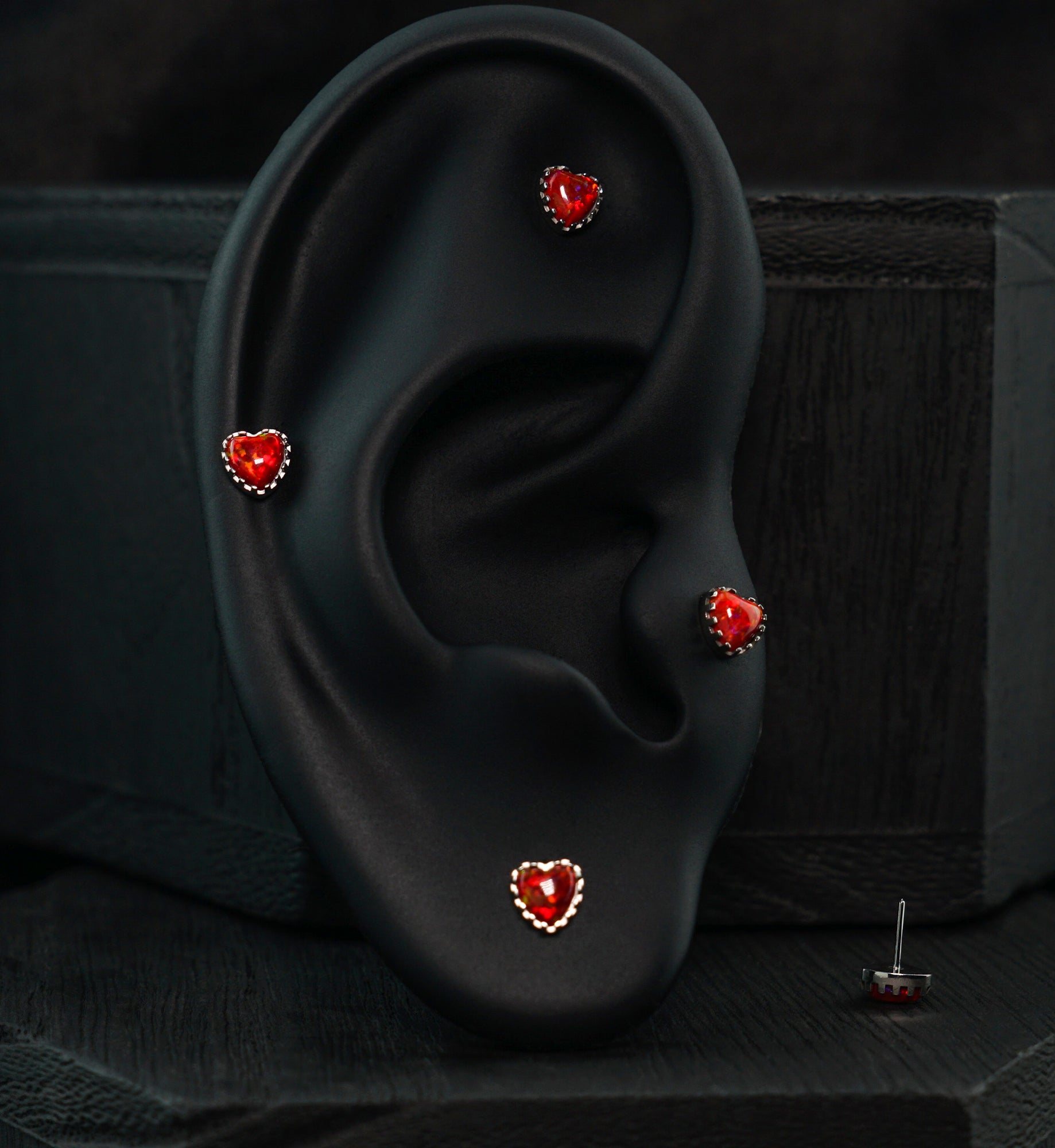 Prong Red Opalite Heart Titanium Threadless Top