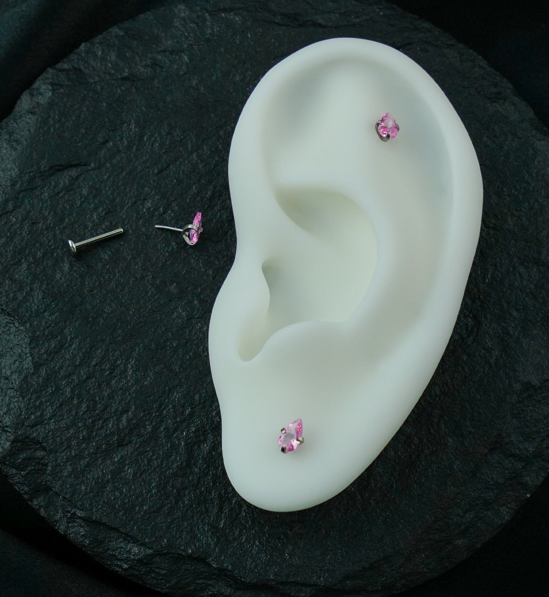 Prong Teardrop Pink CZ Threadless Titanium Flat Disk Labret