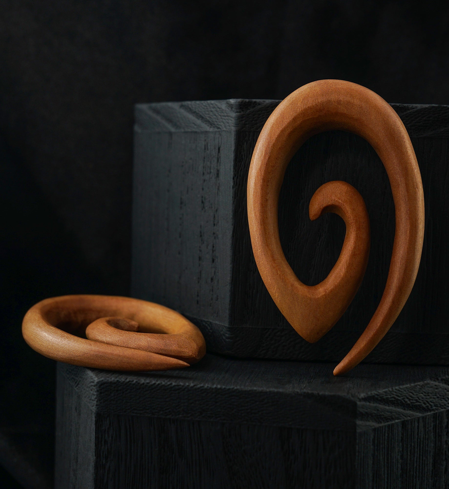 Saba Wood Oval Spirals