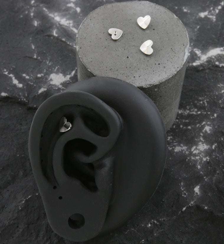 Score Heart Internally Threaded Top