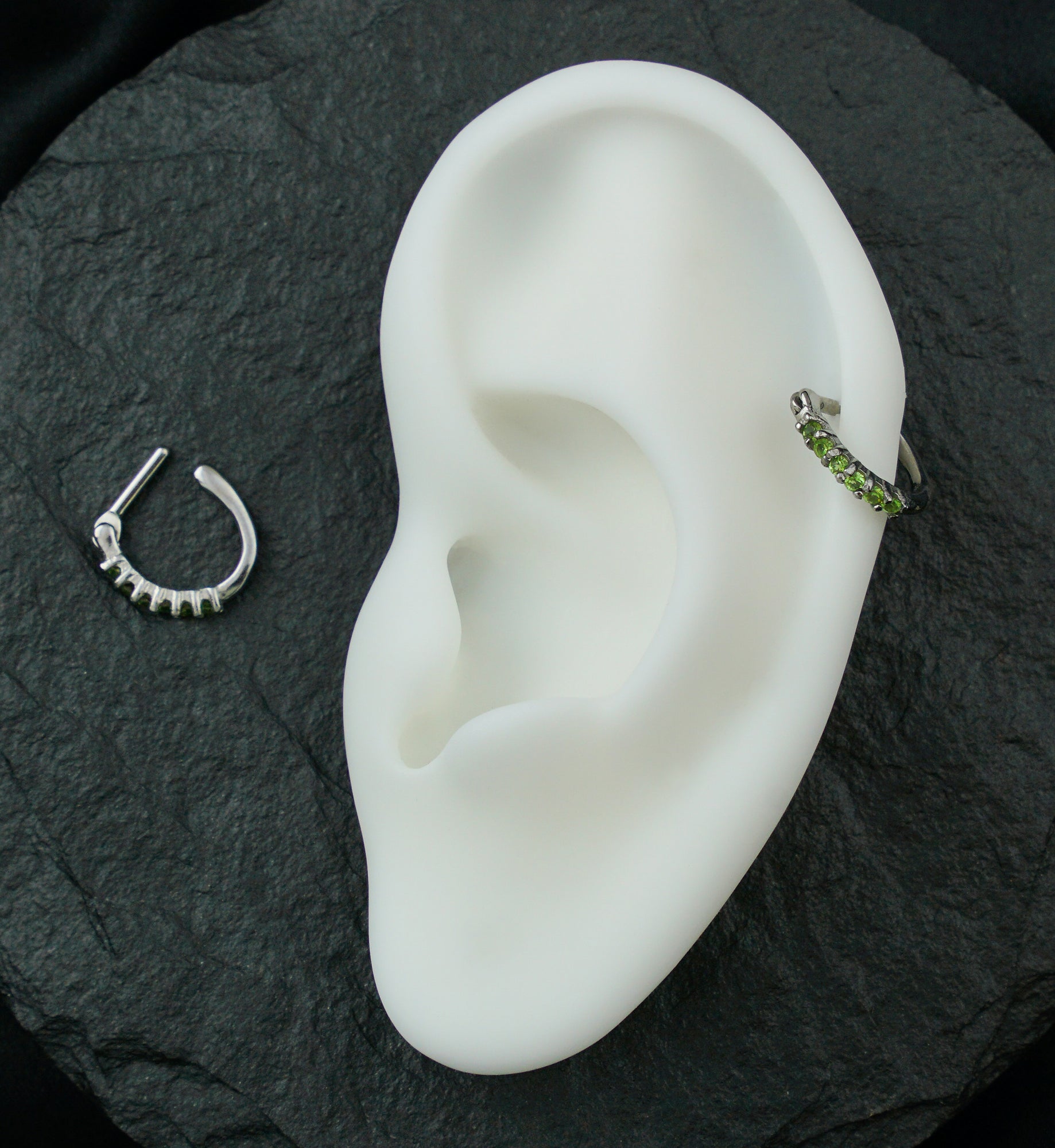 Side-Facing Light Green CZ Stainless Steel Hinged Segment D-Ring