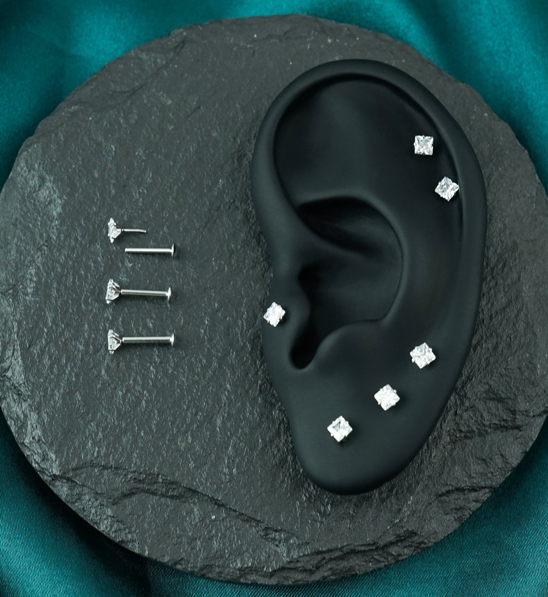 Square Prong Clear CZ Stainless Steel Threadless Convex Disk Labret