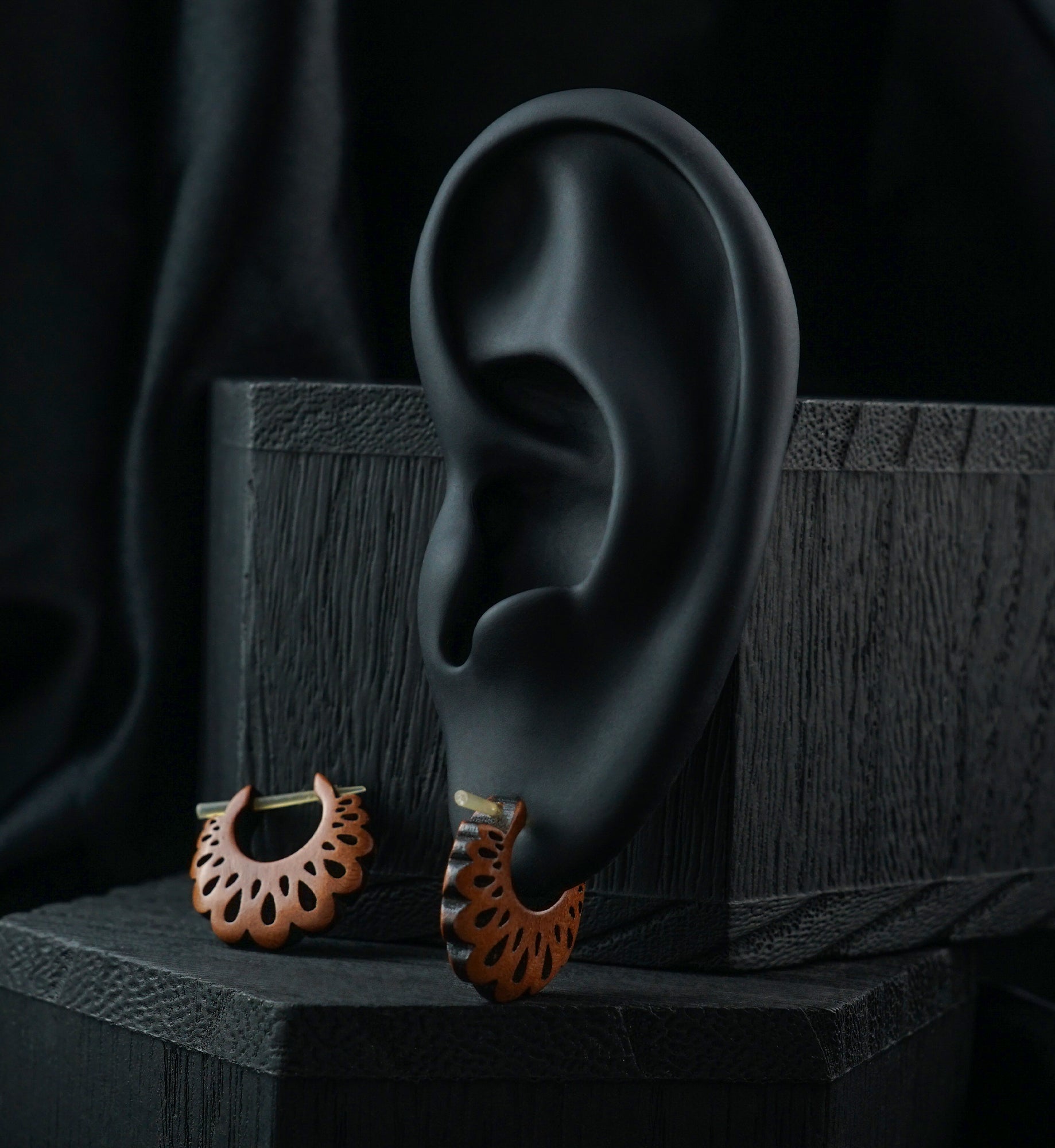 Teardrop Scallop Hoop Sawo Wood Earrings