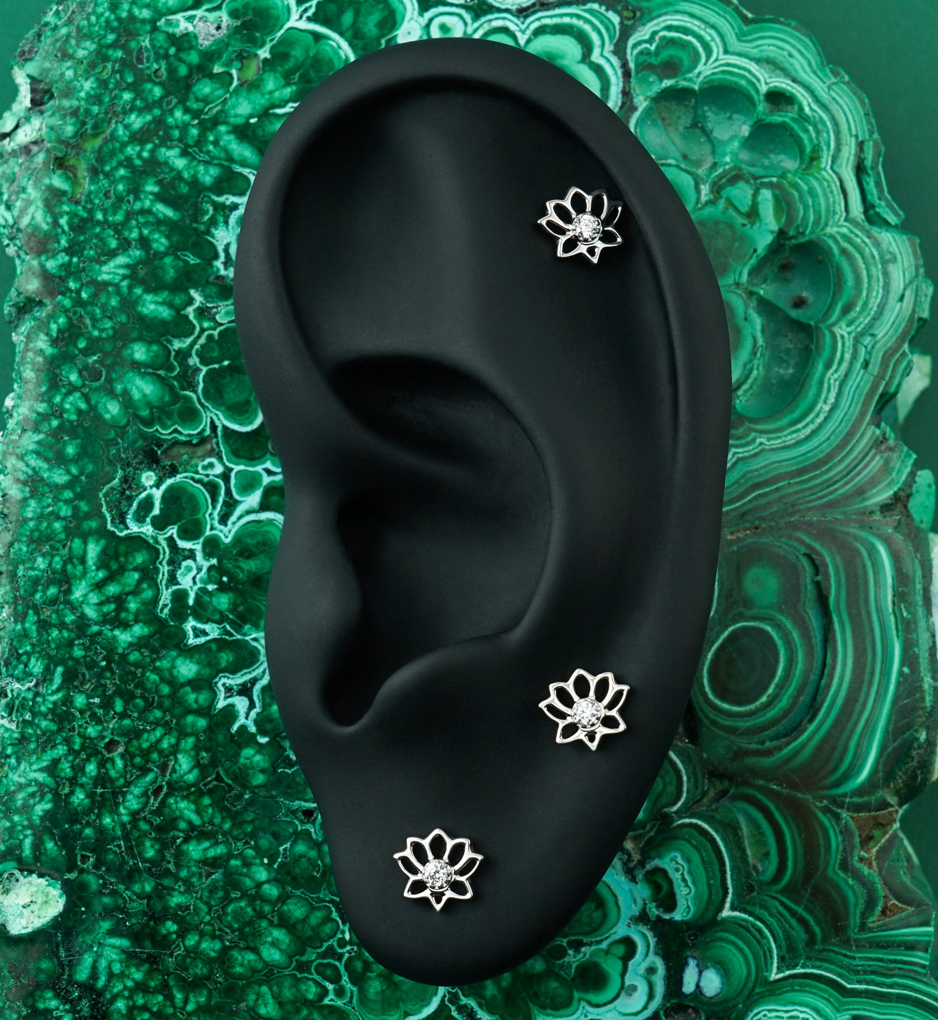 Trace Lotus CZ Titanium Threadless Top