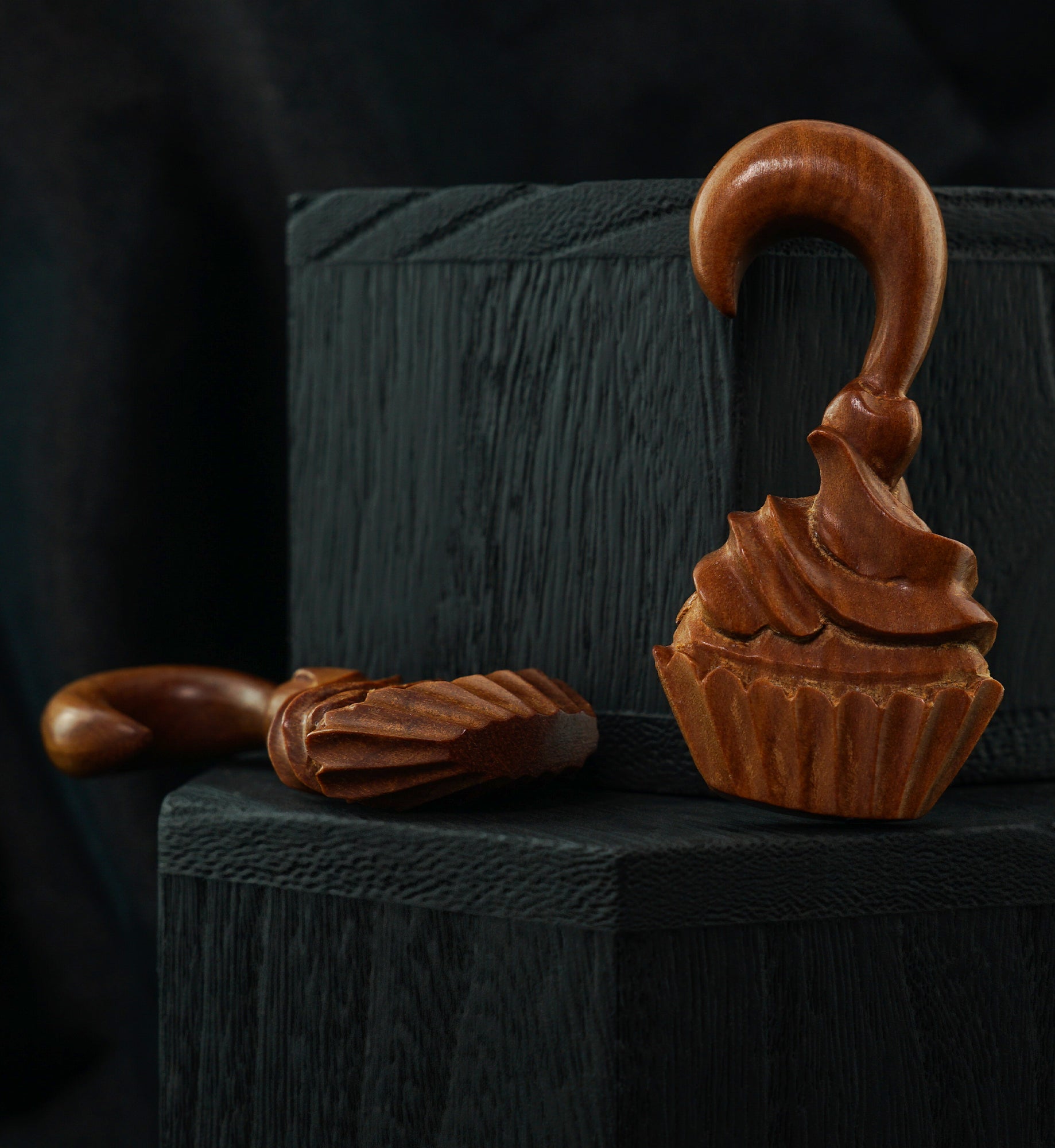 Wooden Cupcake Hangers