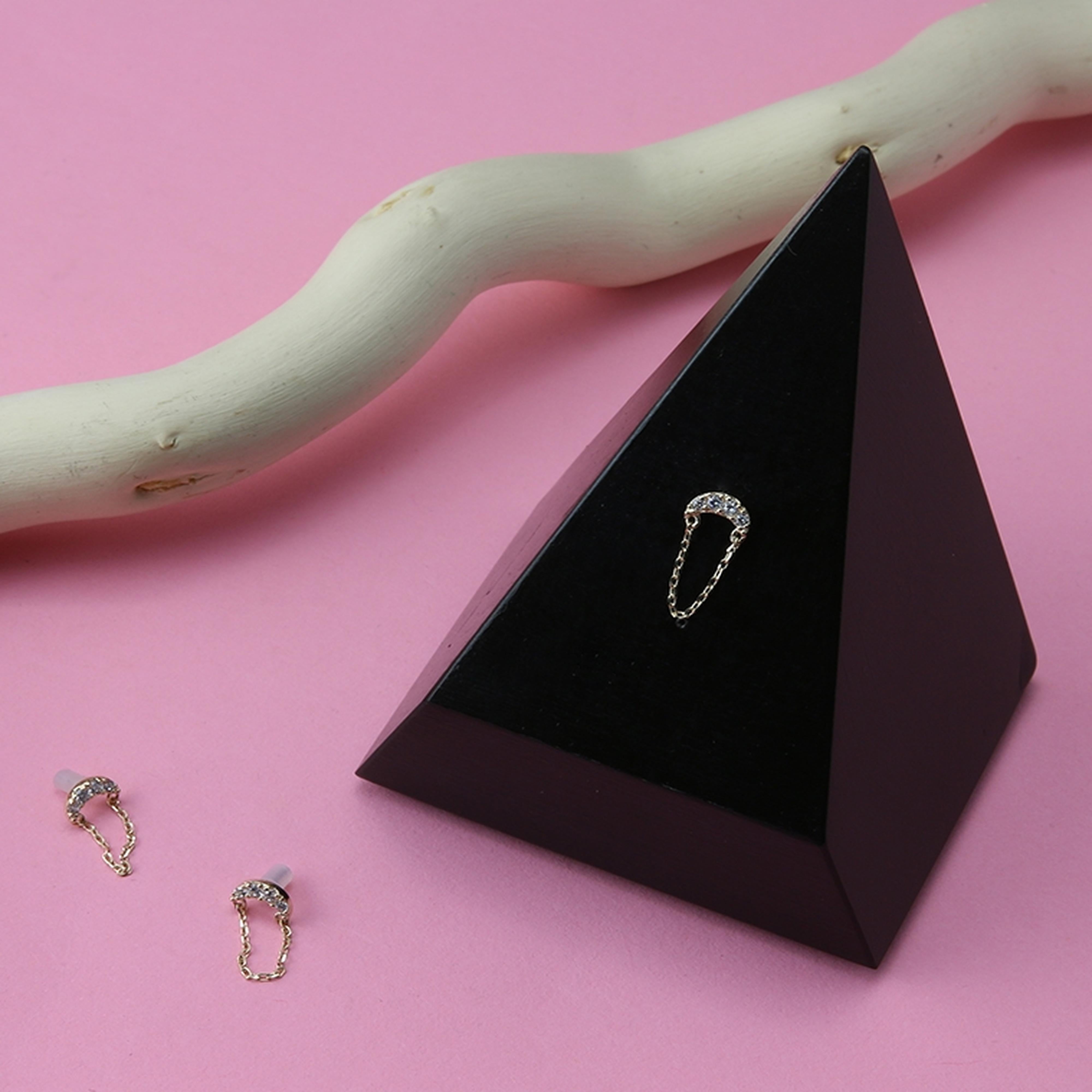 14kt Gold Crescent Moon CZ Chain Threadless Top