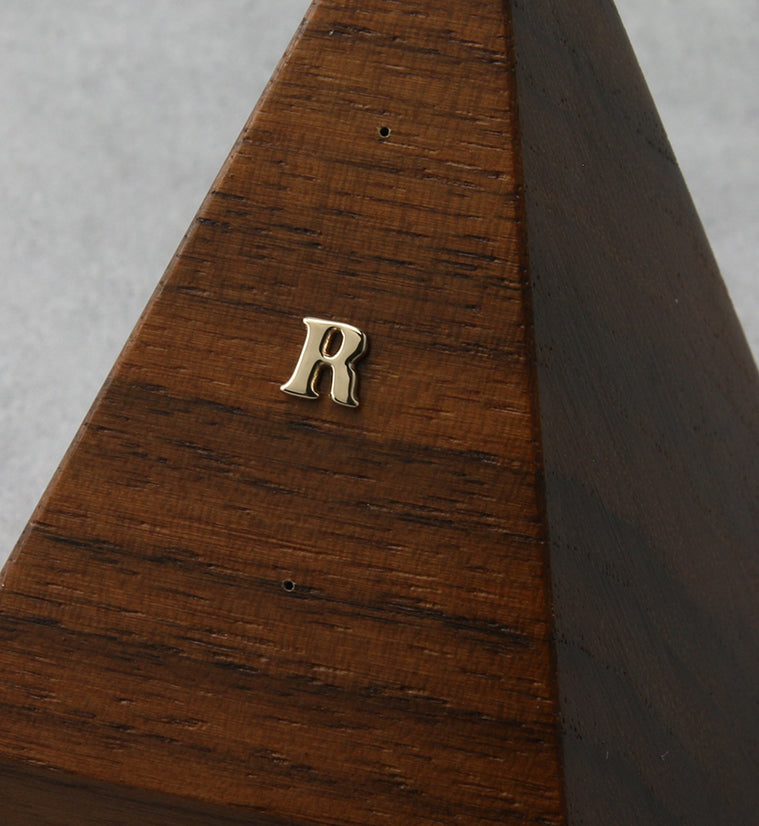 14kt Gold Letter R Threadless Top