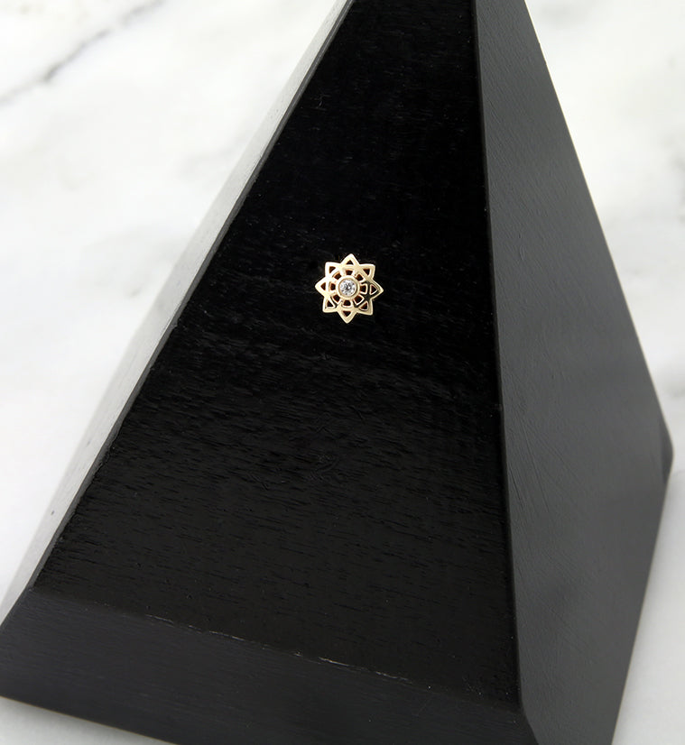14kt Gold Manda Flower CZ Threadless Top