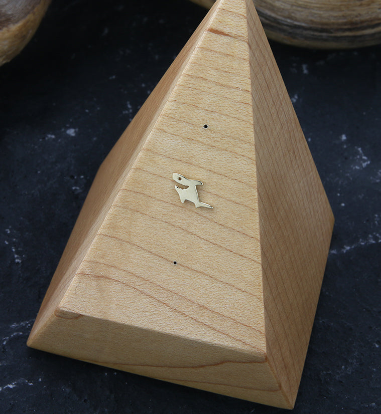 14kt Gold Shark Threadless Top