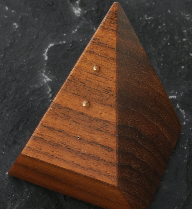 14kt Gold Spike Threadless Top