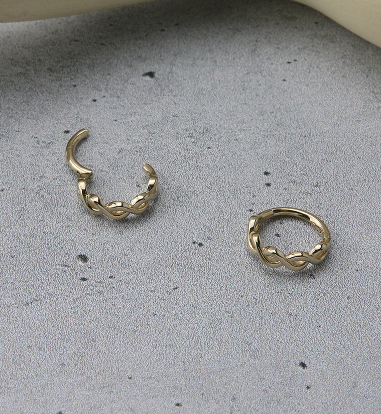 14kt Gold Twisted Hinged Segment Ring