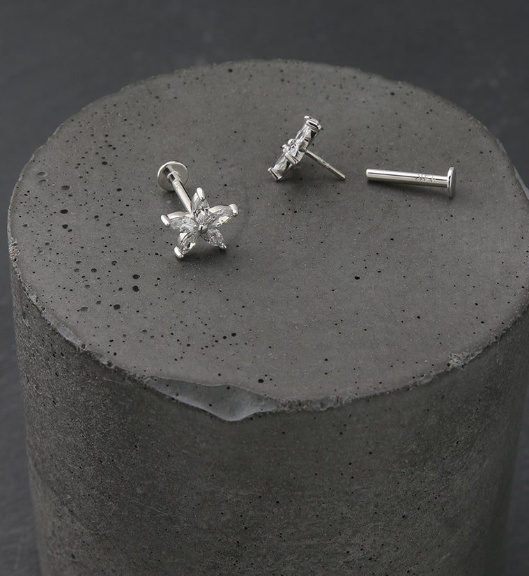 14kt White Gold Starflower CZ Threadless Labret