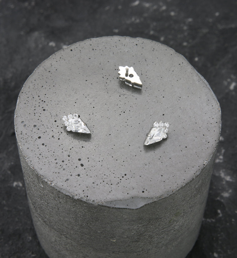 Adorn Clear CZ Internally Threaded Titanium Top