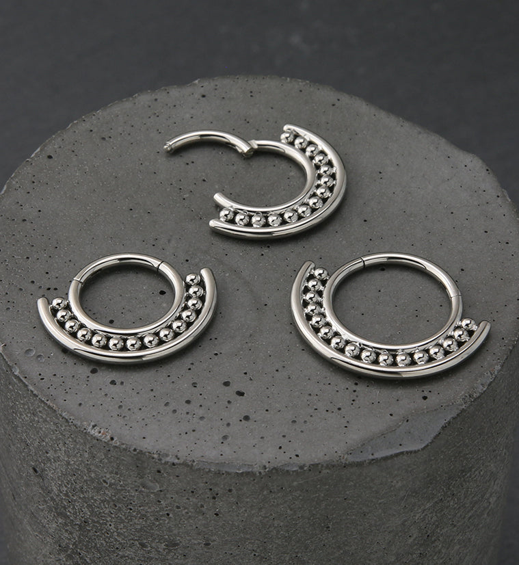 Beaded Groove Titanium Hinged Segment Ring