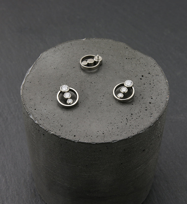 Circle Descend Clear CZ Internally Threaded Titanium Top