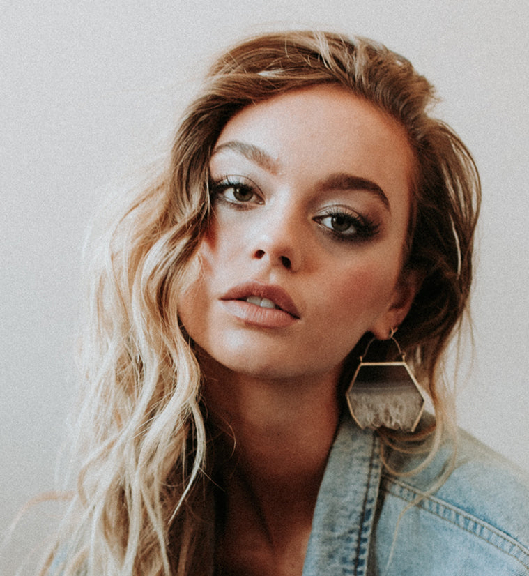 Estoile Titanium & Amethyst Earrings