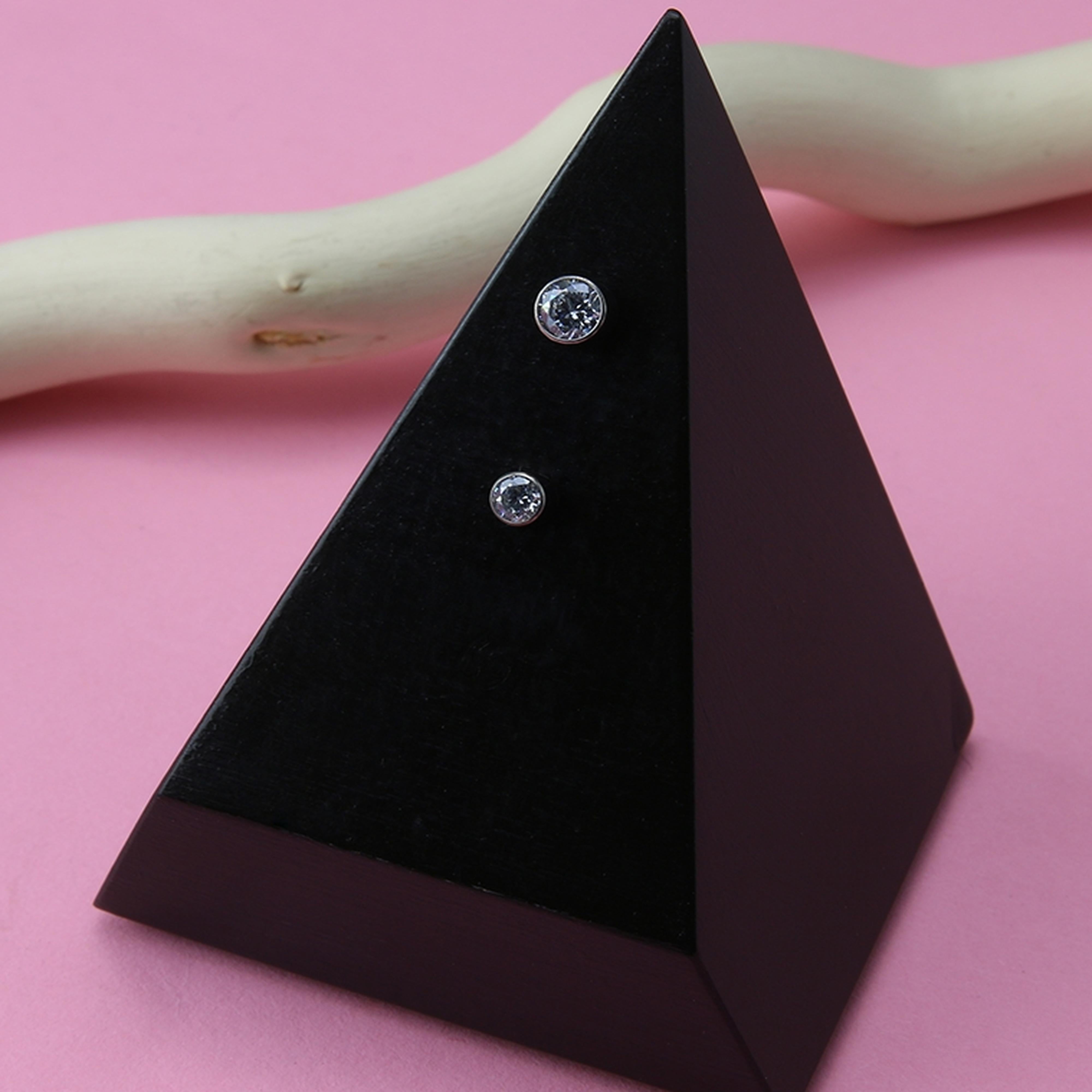 Clear CZ Flat Bezel Titanium Threadless Top