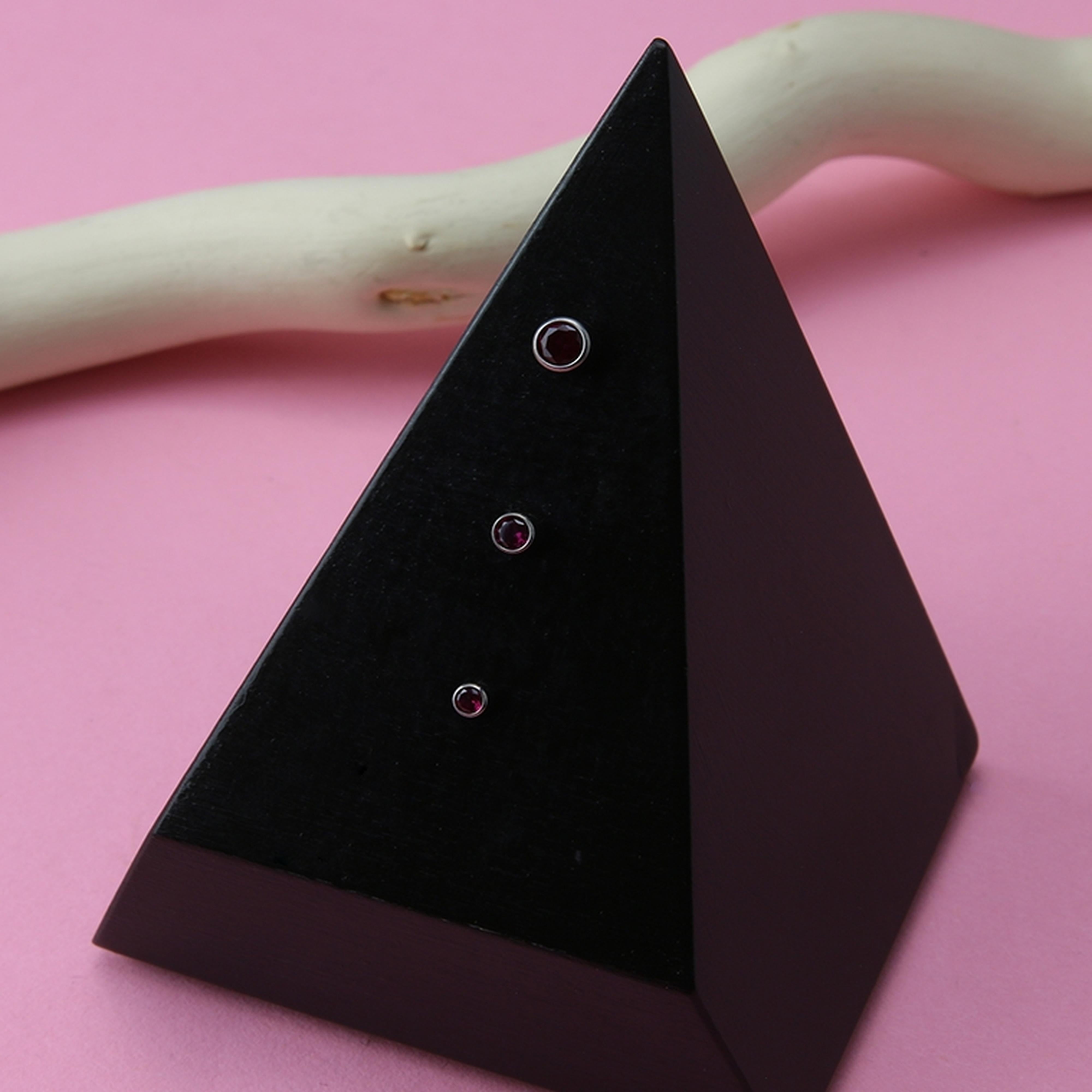 Ruby Red CZ Flat Bezel Titanium Threadless Top