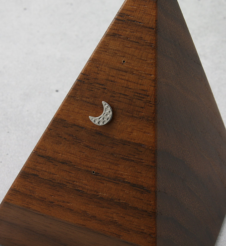 Hammered Half Moon Threadless Titanium Top