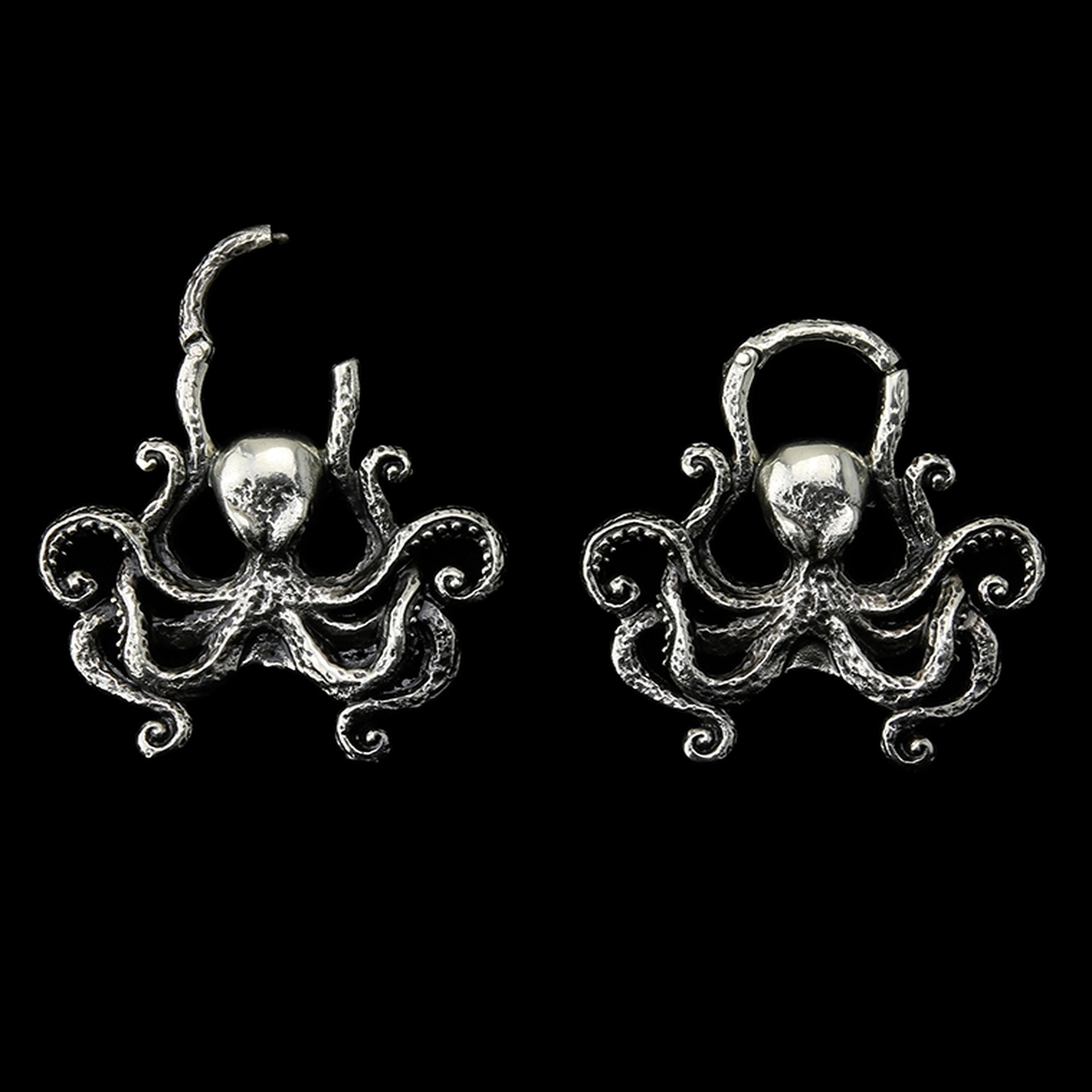 Octopus White Brass Hinged Ear Weights