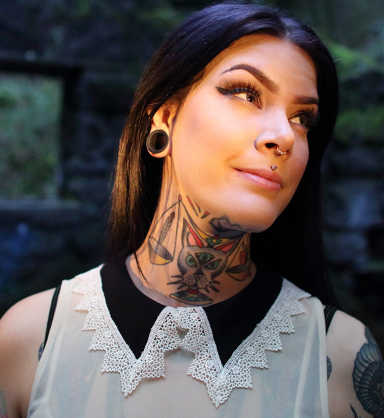 Kaos Black Silicone Hollow Plugs