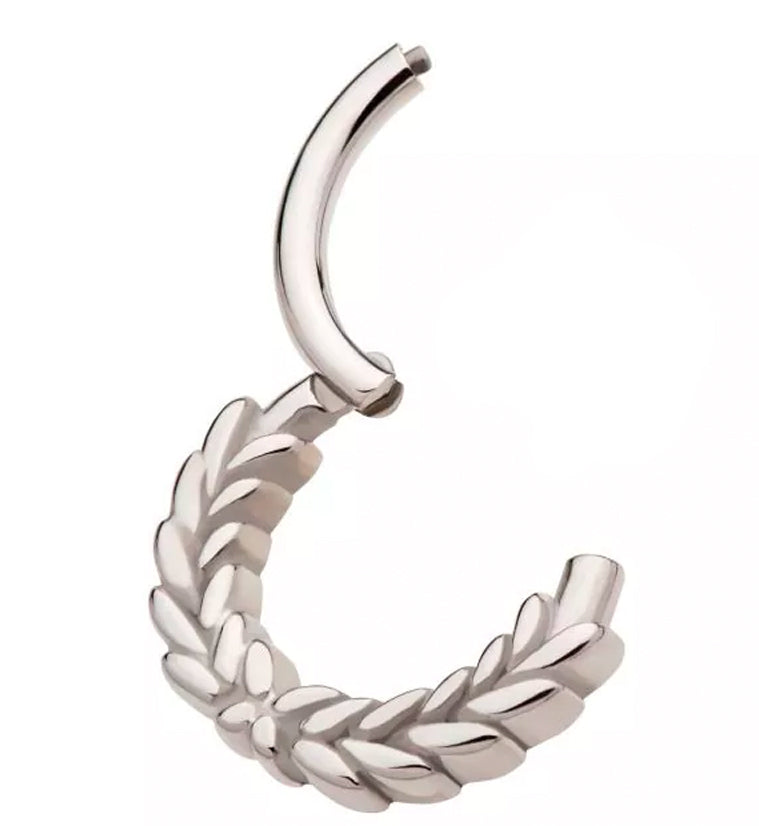 Laurel Hinged Segment Ring