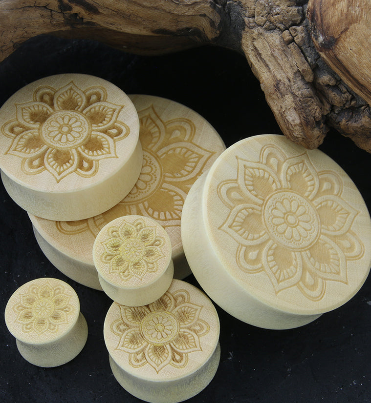 Engraved Mandala Flower Crocodile Wood Plugs