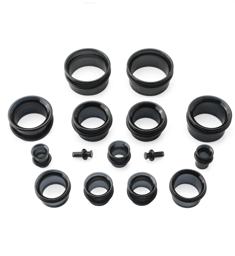 Midnight Black Glass Tunnel Plugs - Single Flare