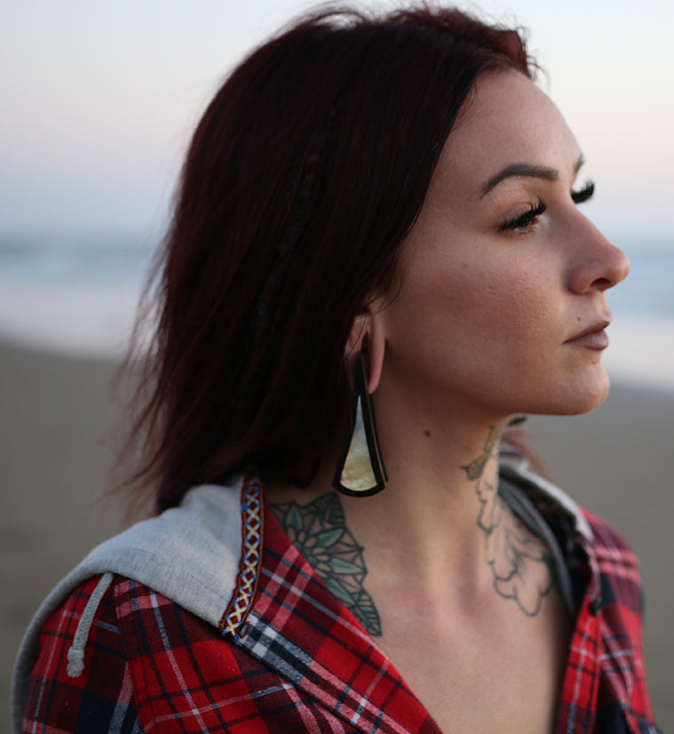 Vane Areng Wood Ear Weights with MOP Inlay