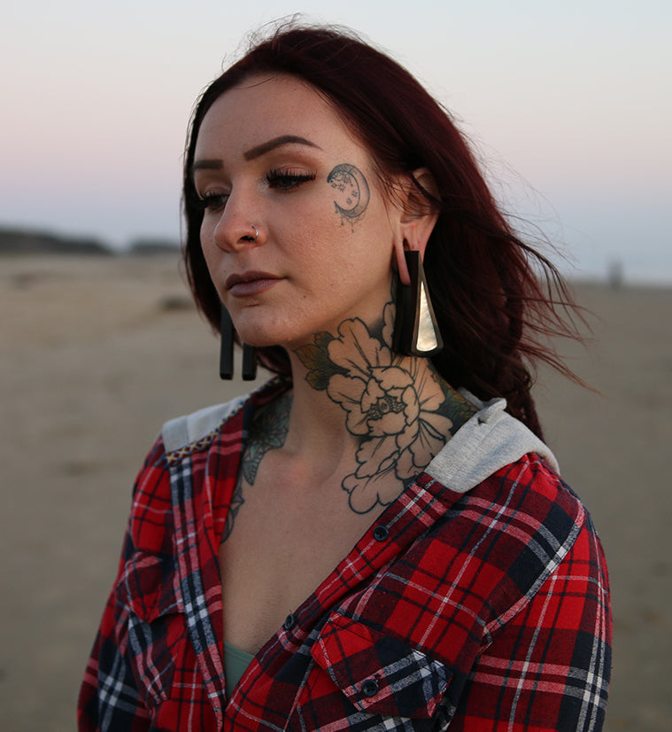 Vane Areng Wood Ear Weights with MOP Inlay