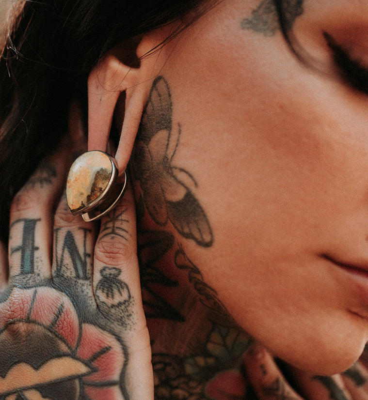 Peak Bumblebee Jasper Stone White Brass Ear Weights