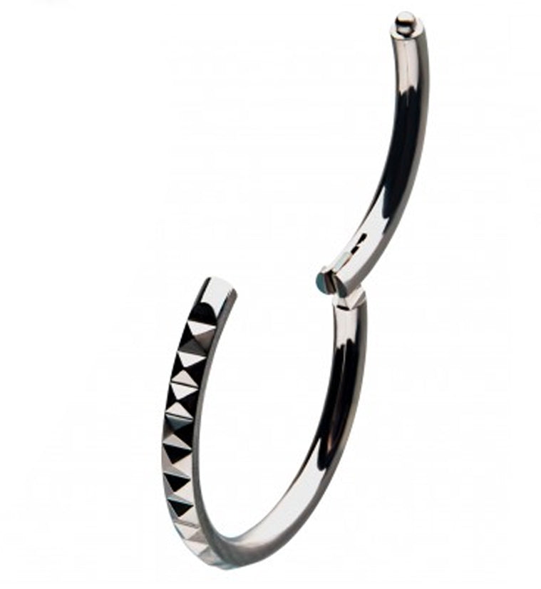 Polyhedra Edge Titanium Hinged Segment Ring