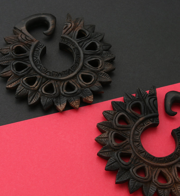 Pompon Areng Wooden Ear Weights