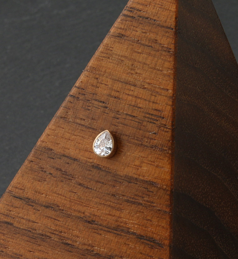 Rose Gold PVD Teardrop CZ Threadless Titanium Top