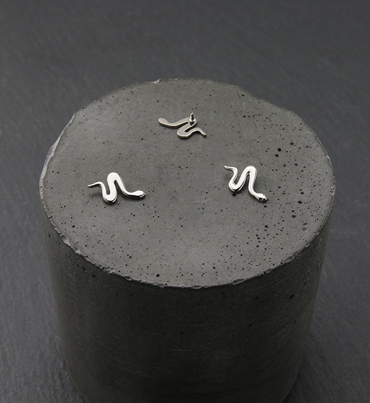 Snake Internally Threaded Titanium Top
