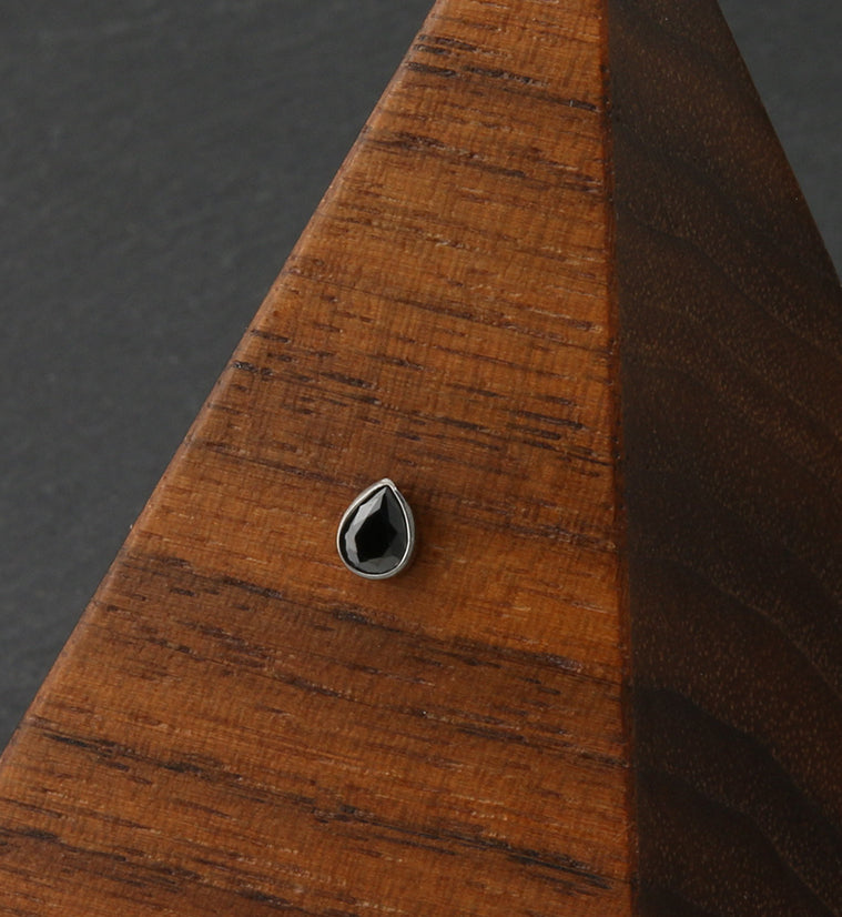 Teardrop Black CZ Threadless Titanium Top