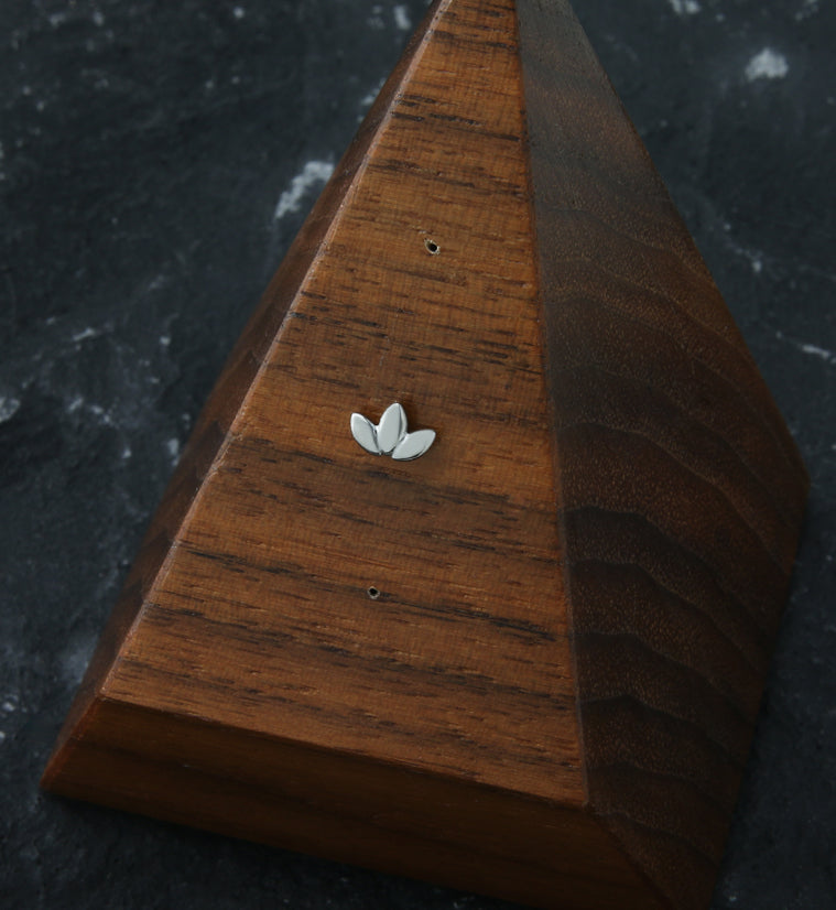 Triple Empress Titanium Threadless Top