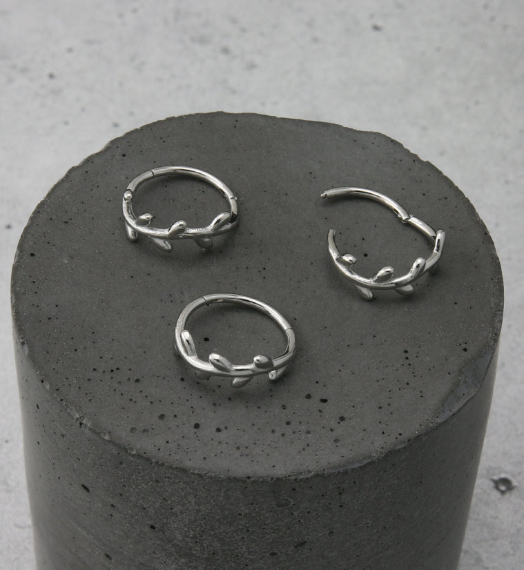 Vine Hinged Segment Ring