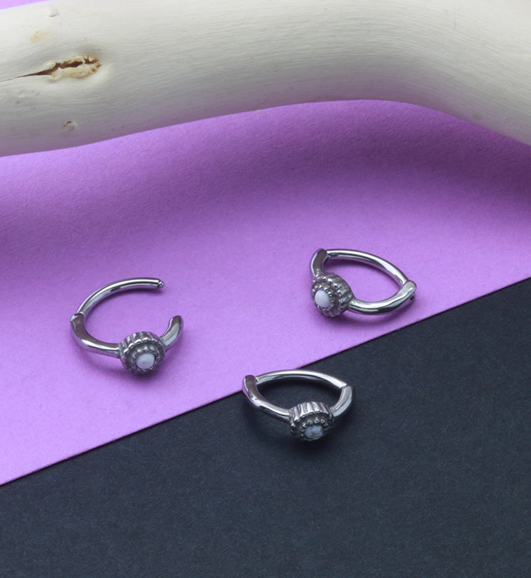 16G Centered White Howlite Stone Rook Clicker