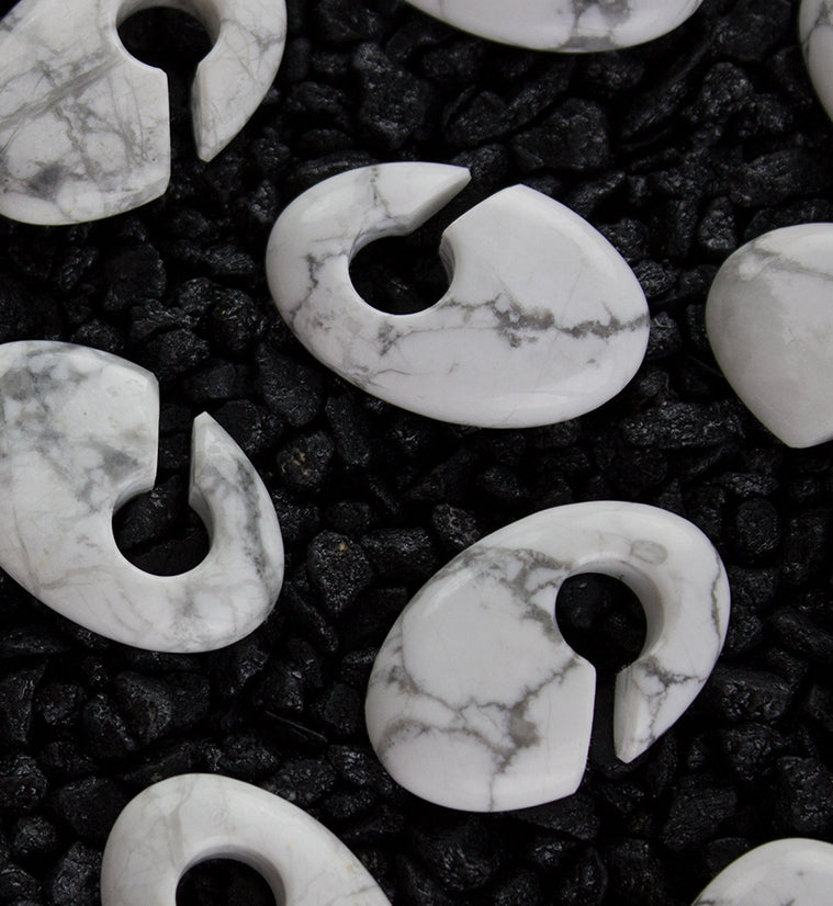 Ovaloid White Howlite Stone Ear Weights
