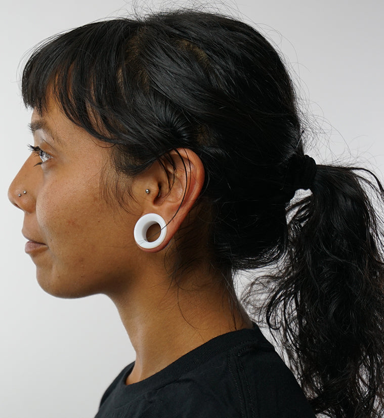 White Glass Tunnel Plugs