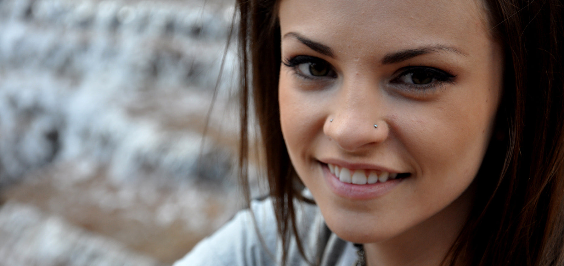 What It Feels Like to Properly Pierce Your Nose & How to Care for It Afterwards: Explained