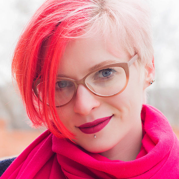 Vertical Labret Retainer