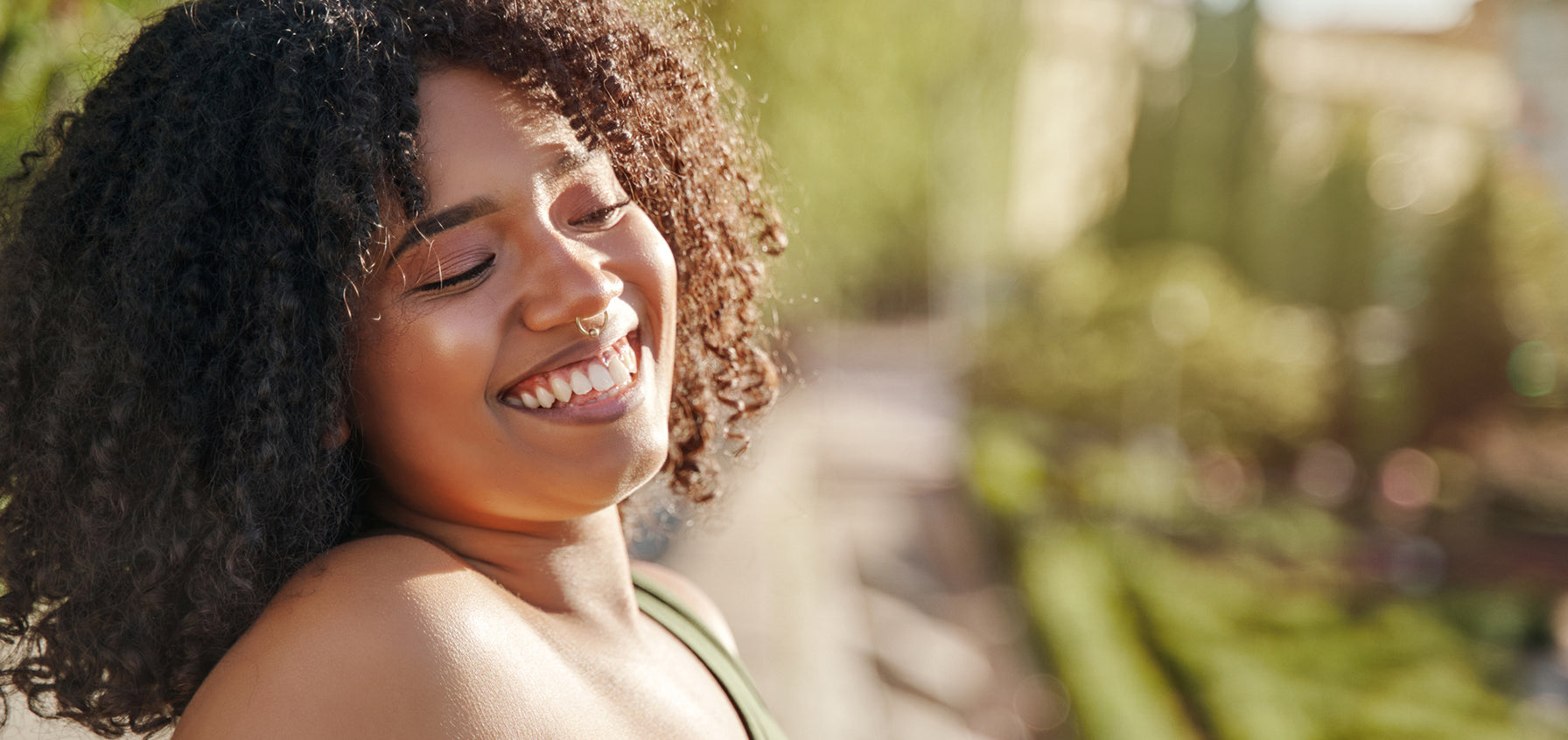 Here Are 7 Jewelry Ideas That’ll Refresh Your Septum Piercing for 2022