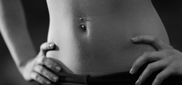 Everything You Need to Know Before Having Your Belly Button Pierced (And Then Some!)